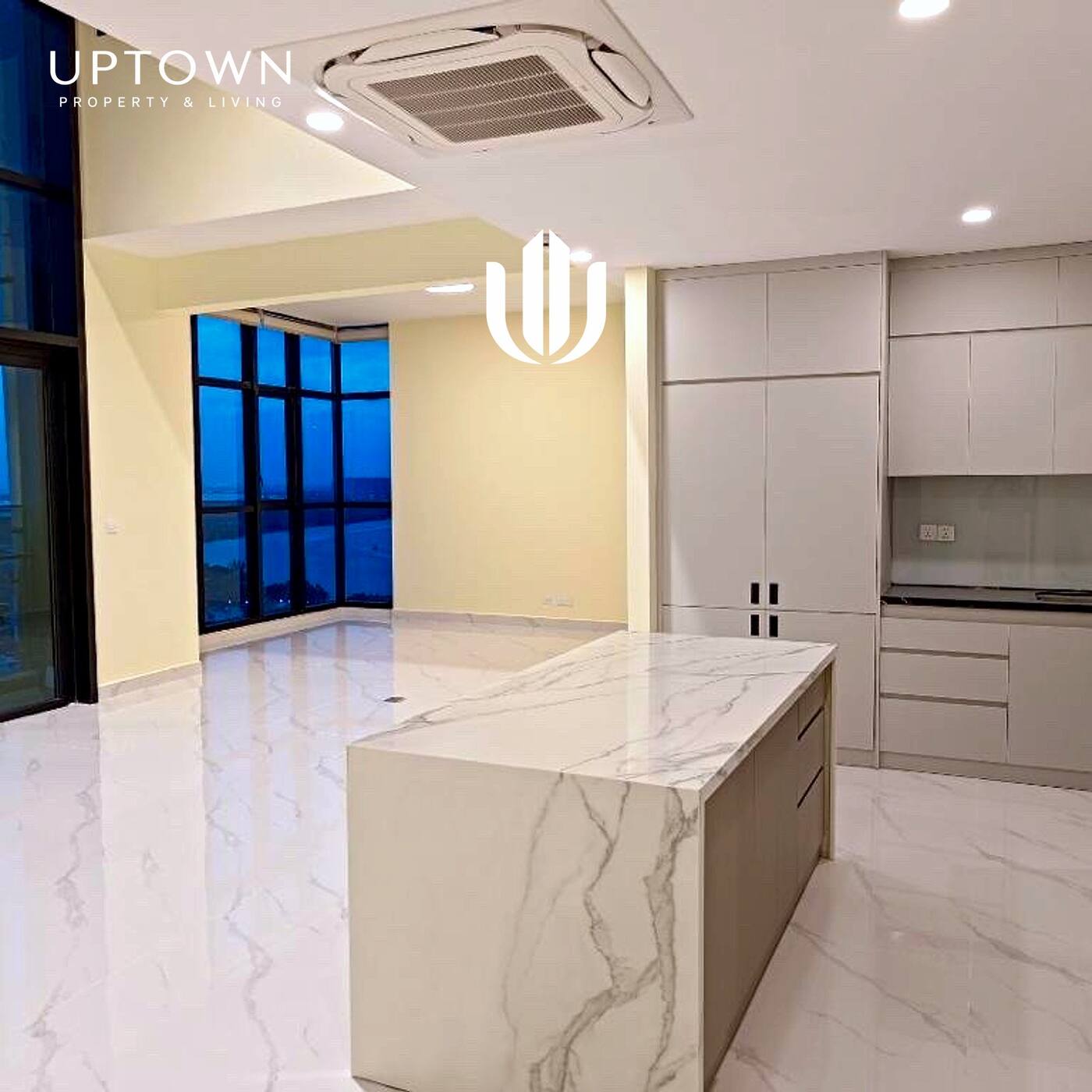 Cho thuê căn hộ penthouse Feliz En Vista 363m² tầng 33, view sông, nội thất cơ bản