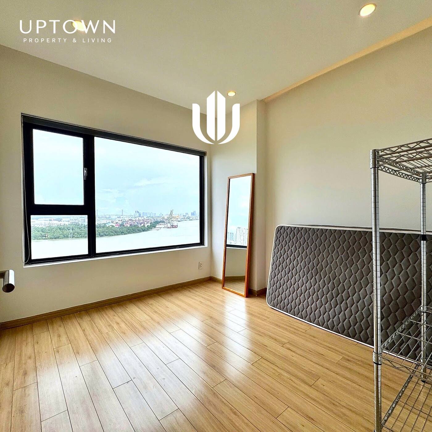Cho thuê căn hộ 3PN New City Thủ Thiêm 83m² tầng 17, view sông, nội thất đầy đủ