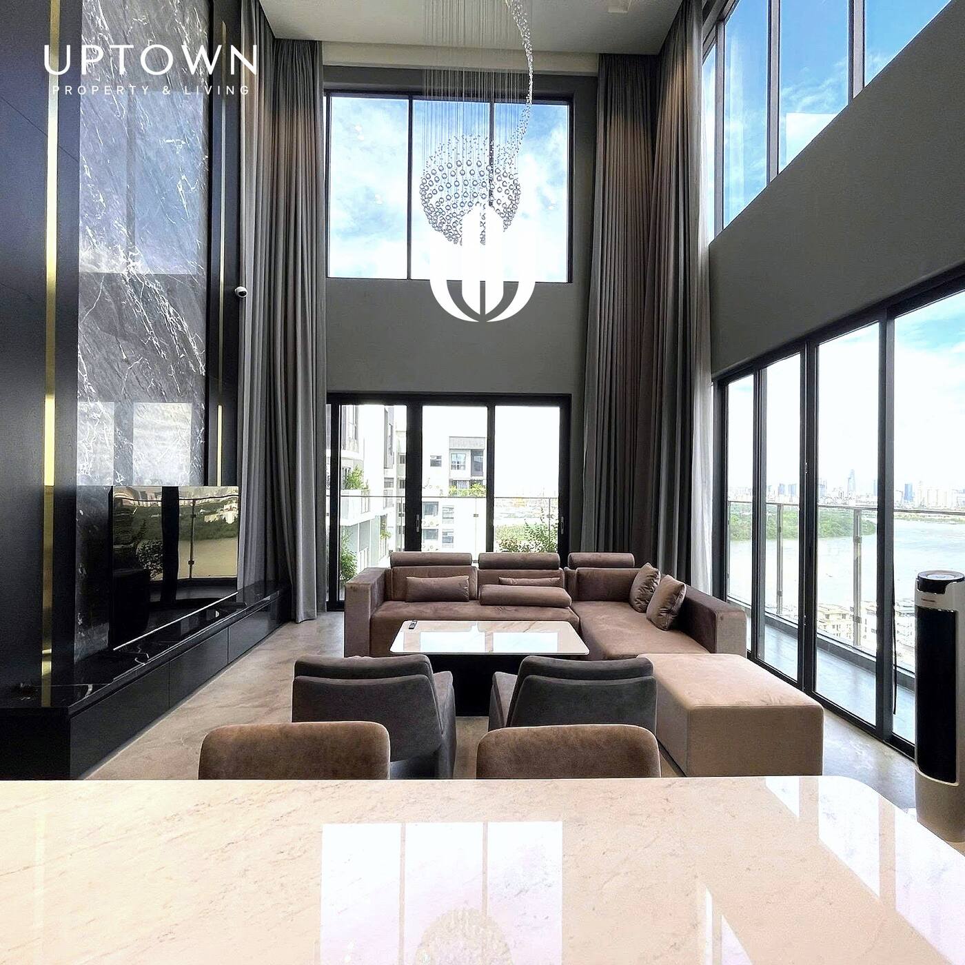 Cho thuê căn hộ duplex One Verandah 214m² tầng 21, view sông, nhà trống