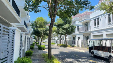La Vida Residences