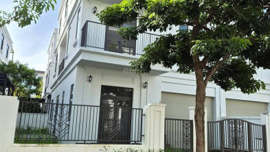 La Vida Residences
